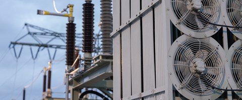 Ventilatoren einer Anlage im Umspannwerk Ventilatoren einer Anlage im Umspannwerk
